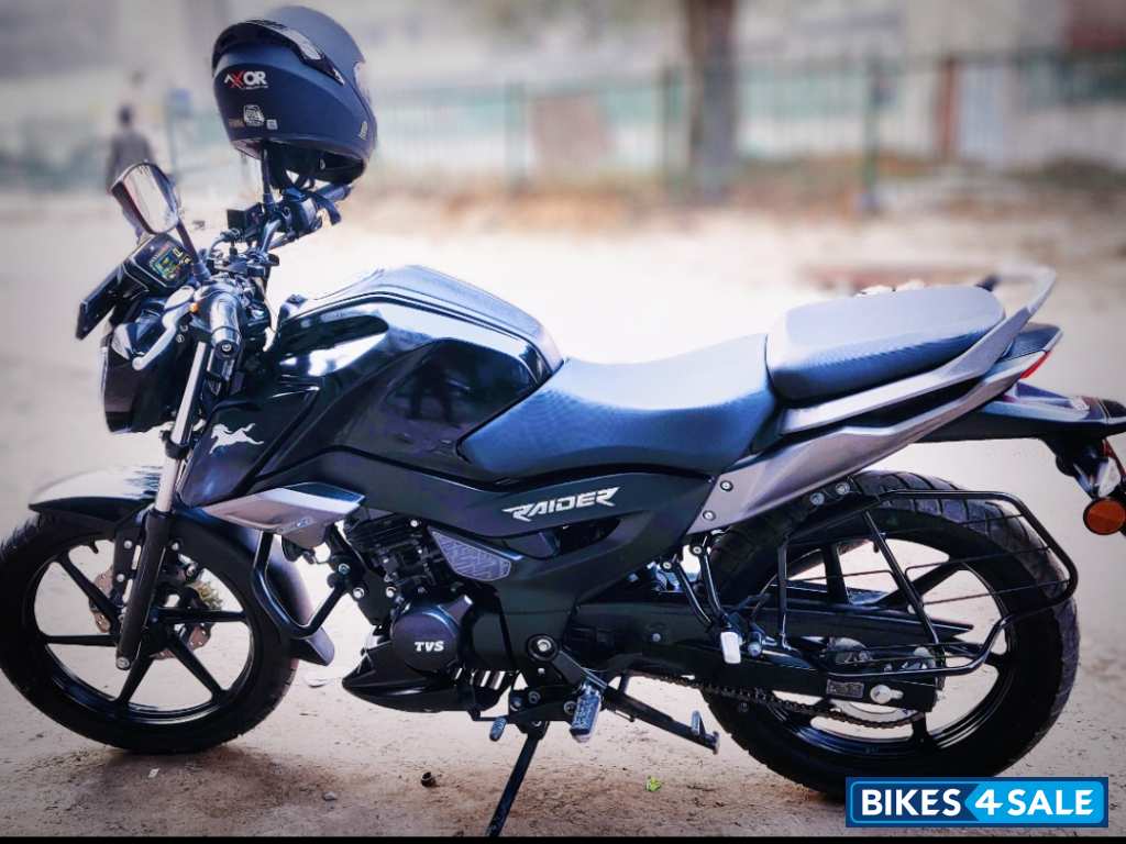 TVS Raider 125