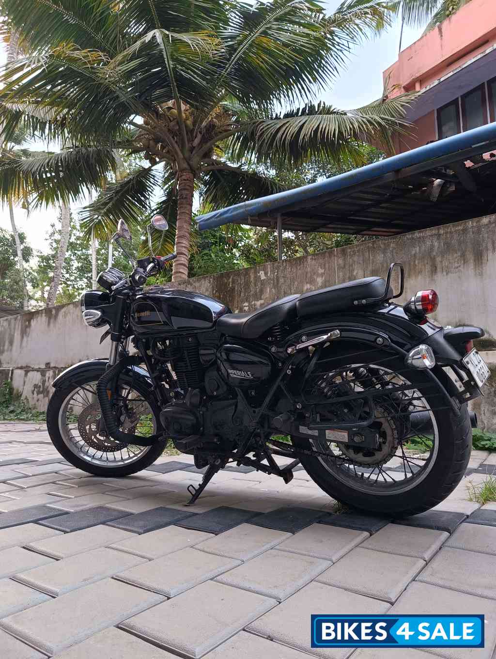 Benelli Imperiale 400 BS6