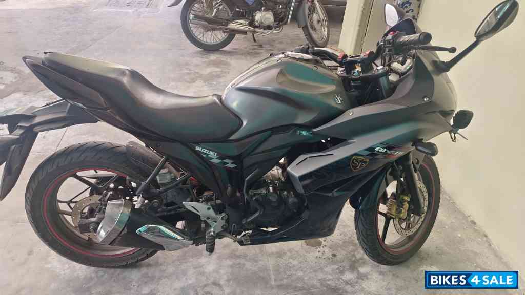 Suzuki Gixxer SF SP