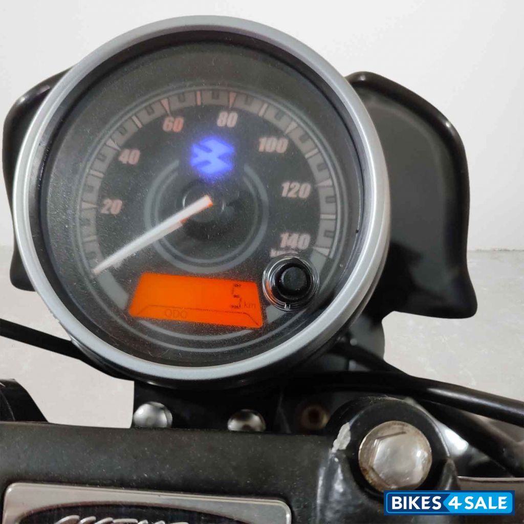 Bajaj Avenger Street 180