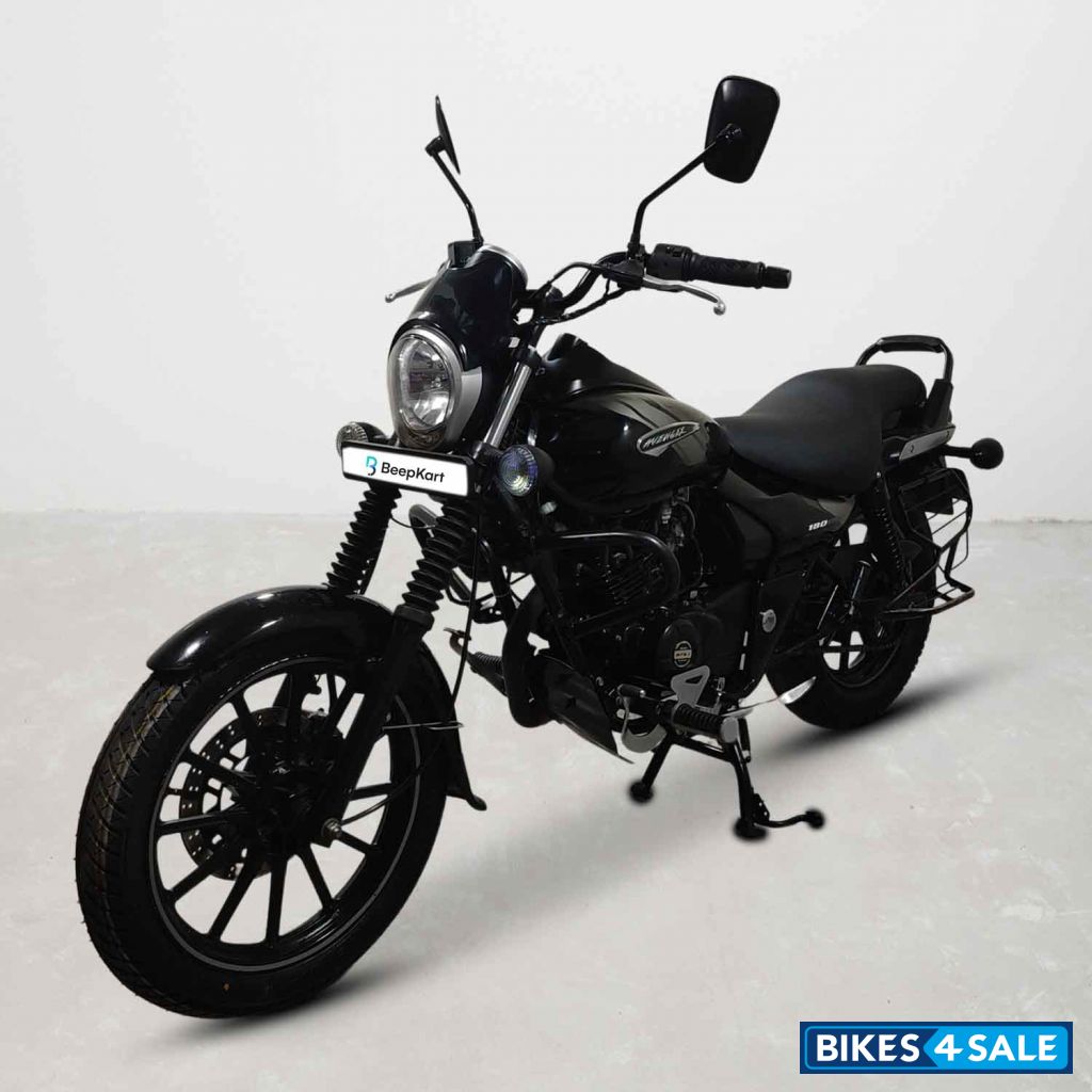 Bajaj Avenger Street 180