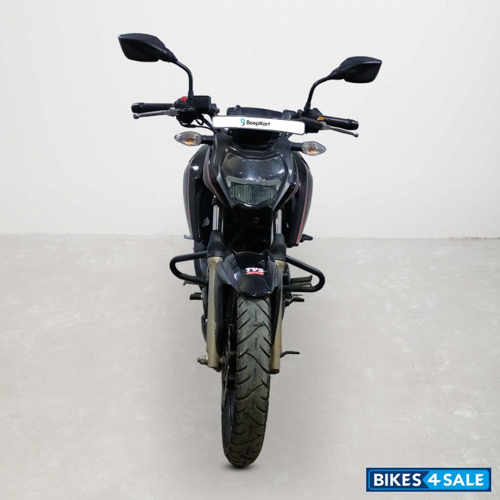 TVS Apache RTR 200 4V