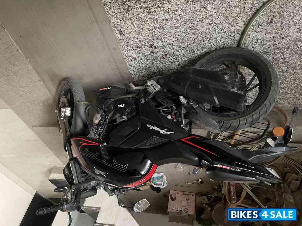 TVS Apache RTR 200 4V 2020