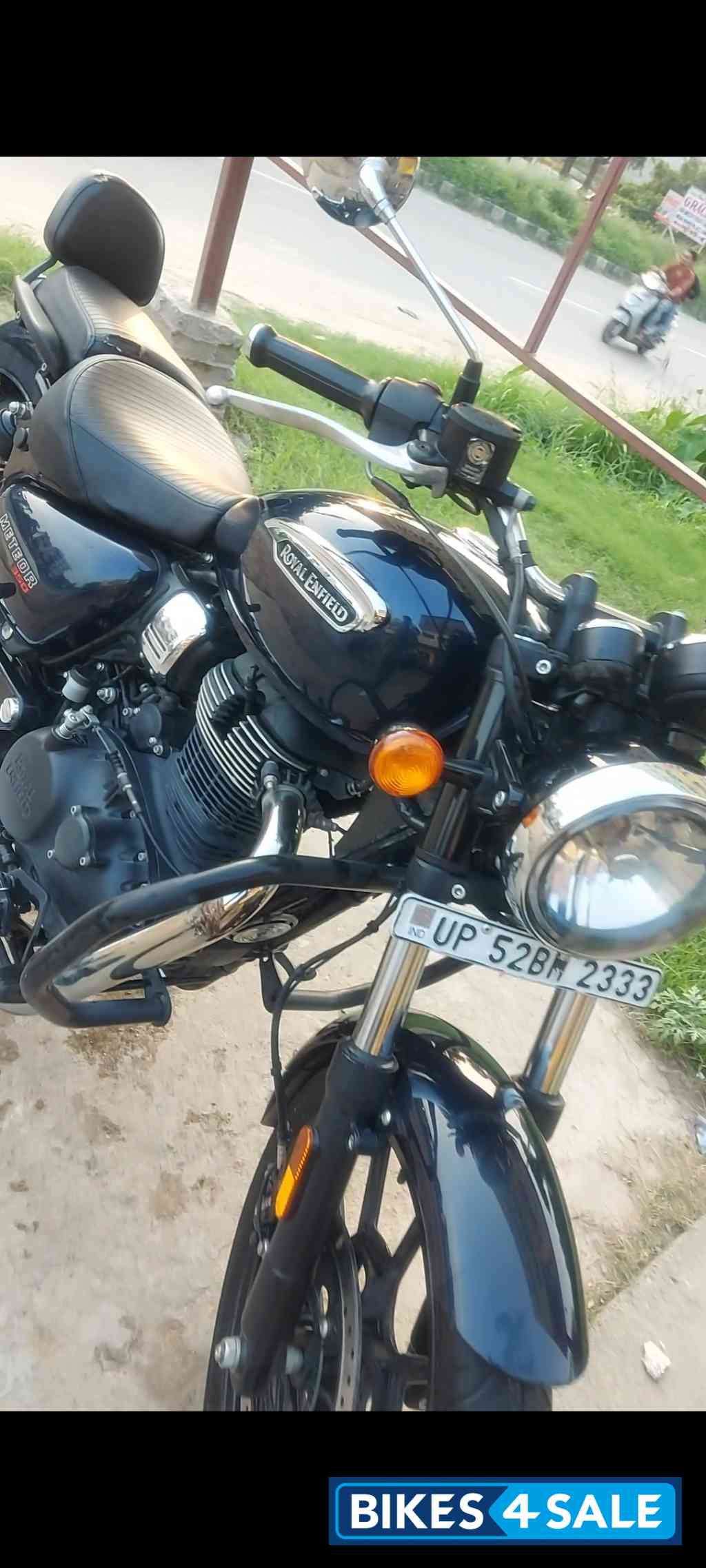 Blue Royal Enfield Meteor 350 Stellar