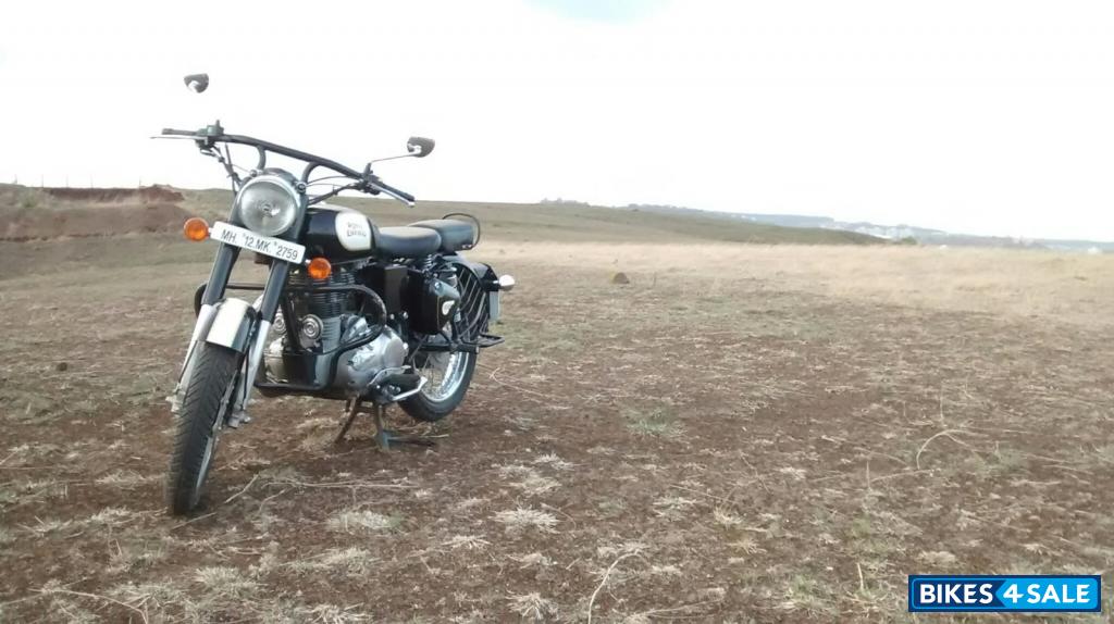 Black Royal Enfield Classic 500 Black Royal Enfield Classic 500