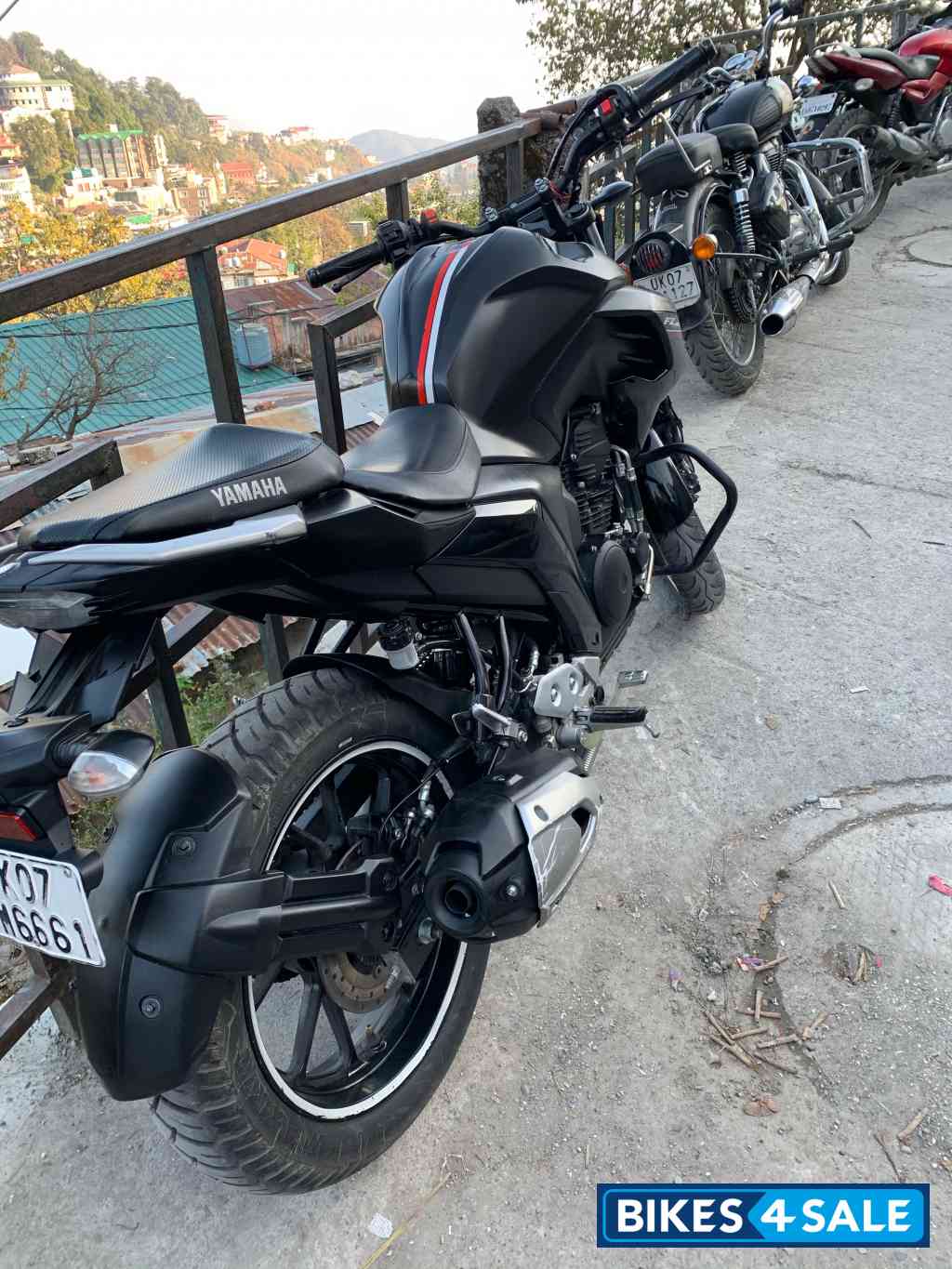 Yamaha FZ25