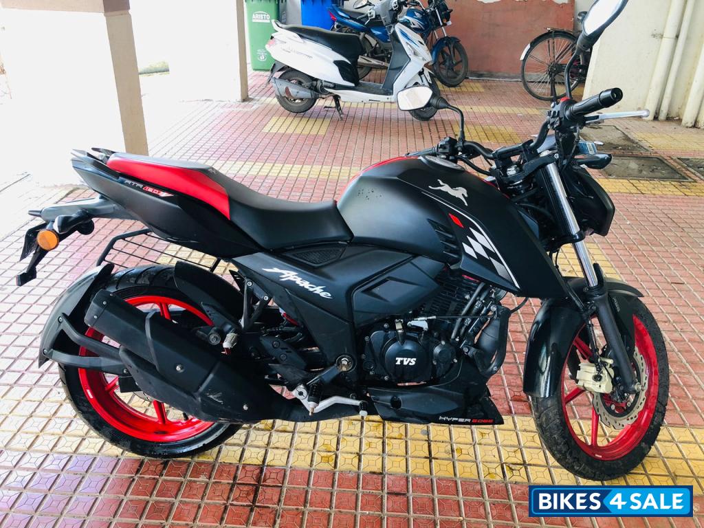 TVS Apache RTR 160 4V Special Edition