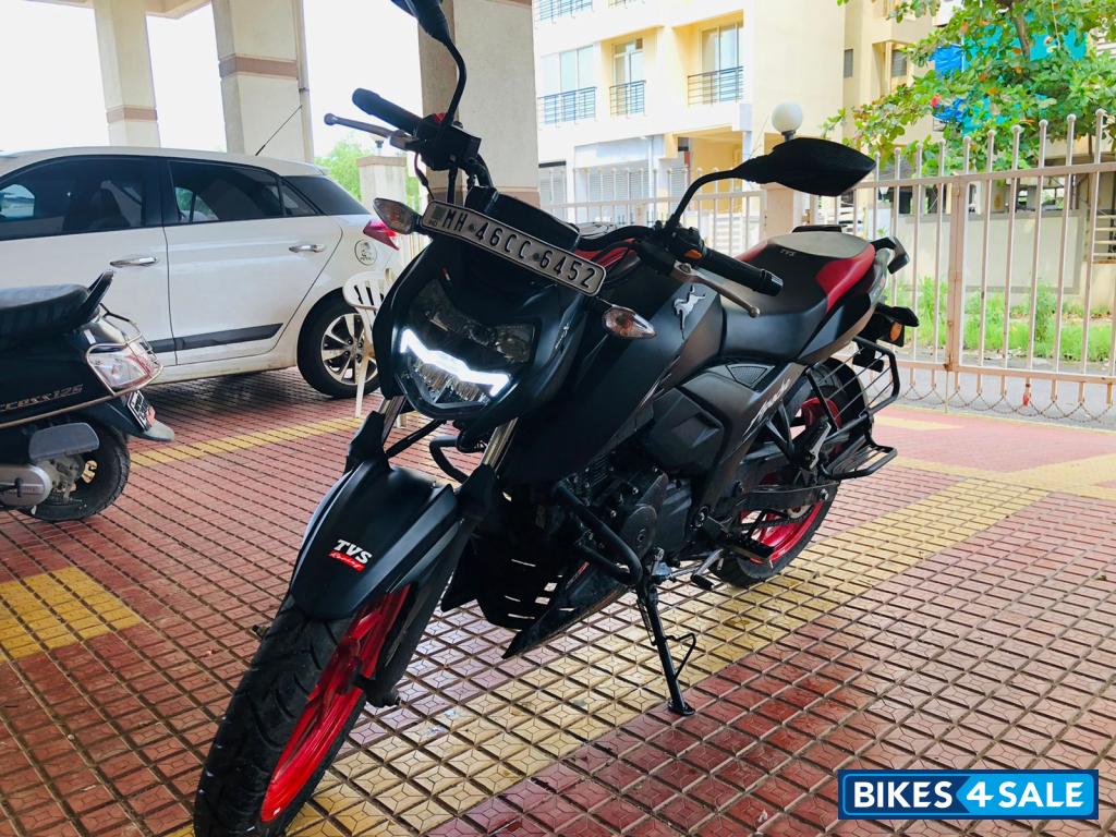 TVS Apache RTR 160 4V Special Edition