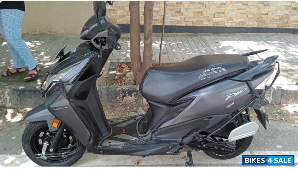 Grey Honda Dio Standard