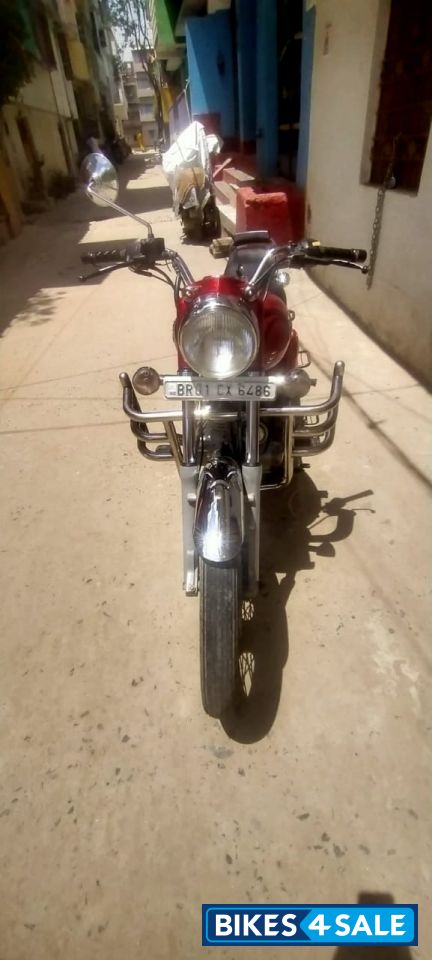 Red Royal Enfield Bullet Electra Twinspark