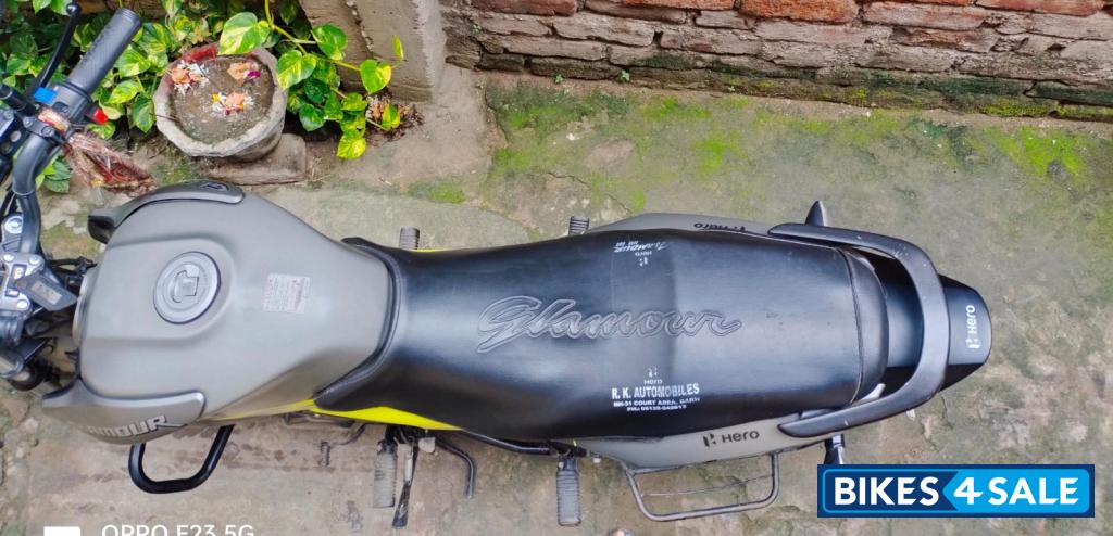 Matt Vernier Grey Hero Glamour 125 Disc