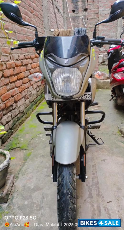 Matt Vernier Grey Hero Glamour 125 Disc