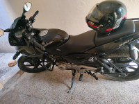 Bajaj Pulsar 220F 2014 Model