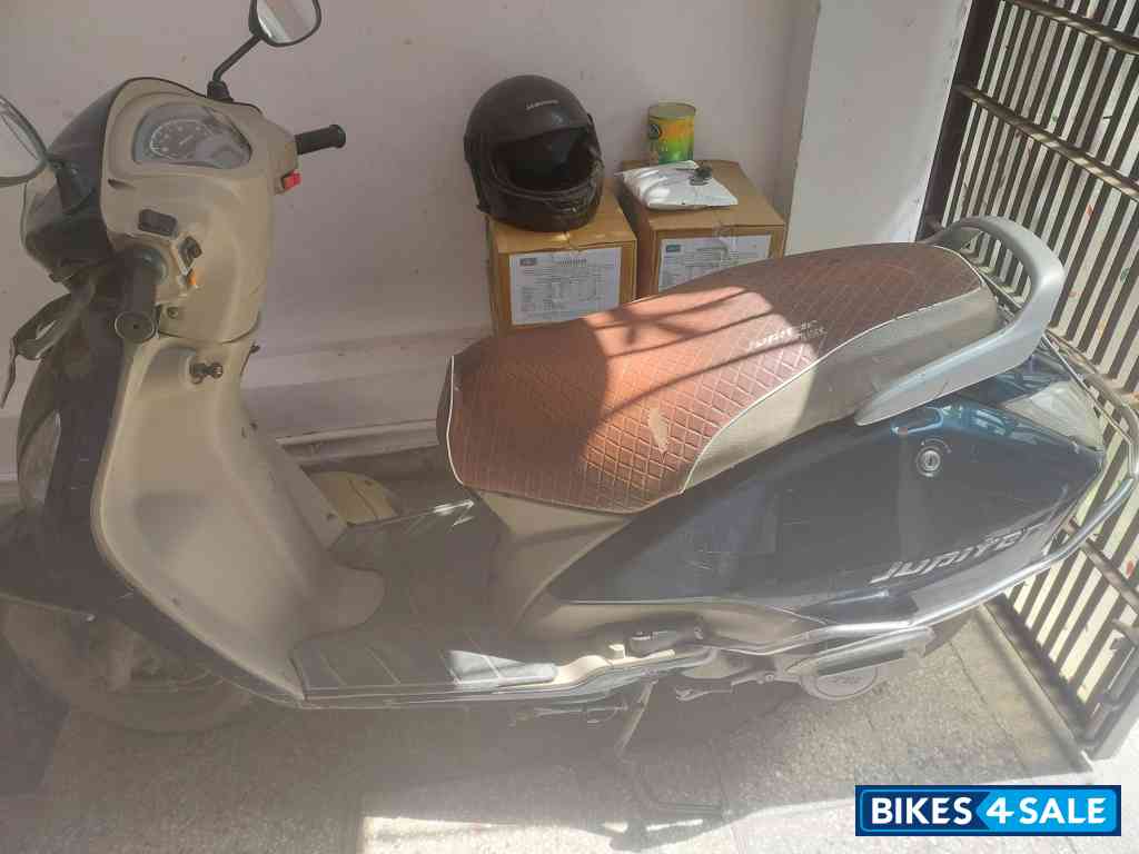 TVS Jupiter Classic