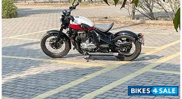 Jawa 42 Bobber Dual Channel ABS