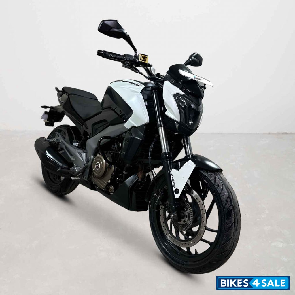 Bajaj Dominar 400