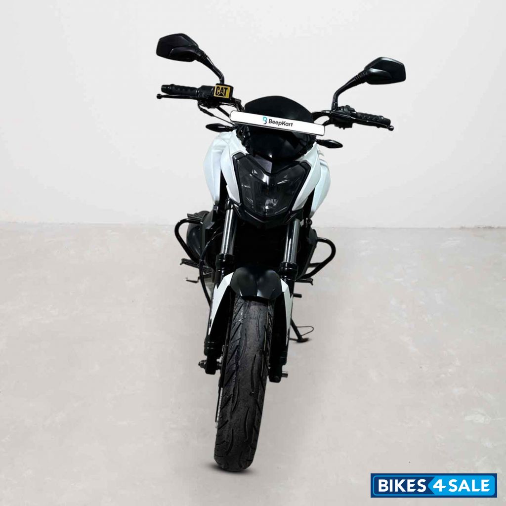 Bajaj Dominar 400