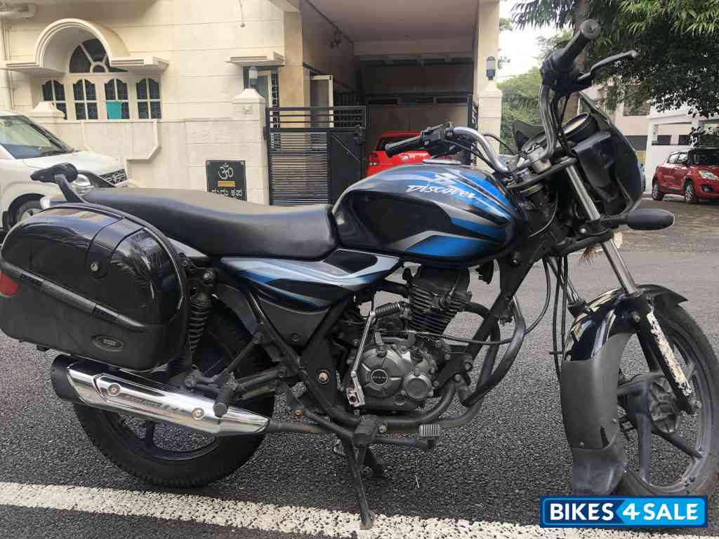 Black And Blue Bajaj Discover 100