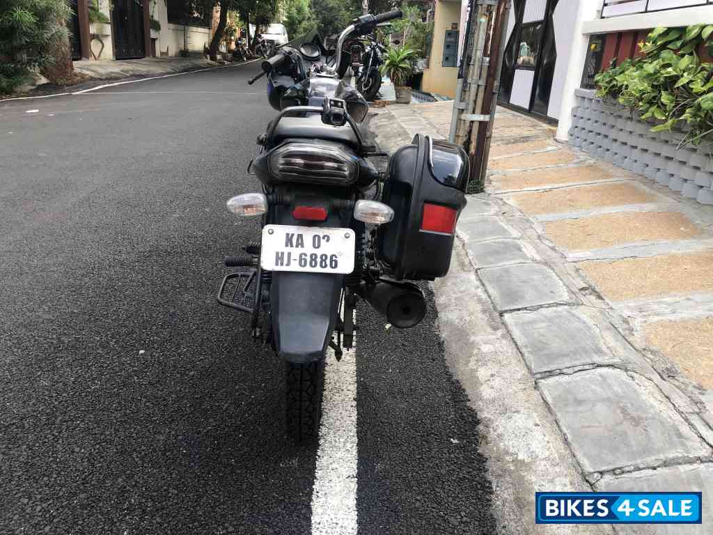 Black And Blue Bajaj Discover 100