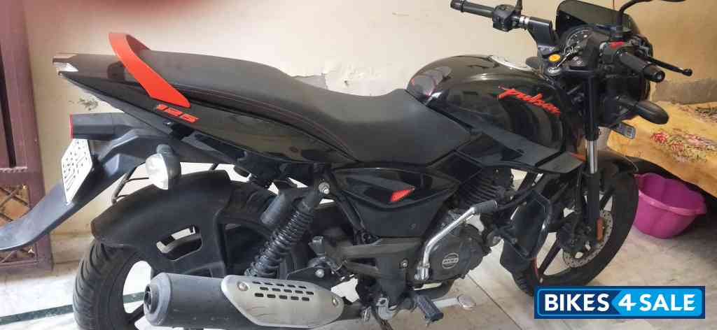 Bajaj Pulsar NS125 BS6