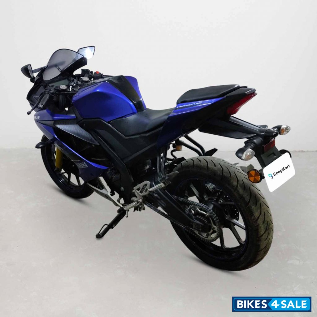 Yamaha YZF R15 V3