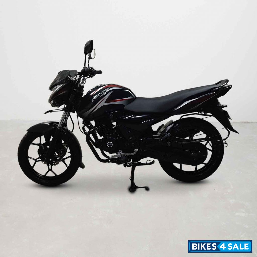 Bajaj Discover 150 S