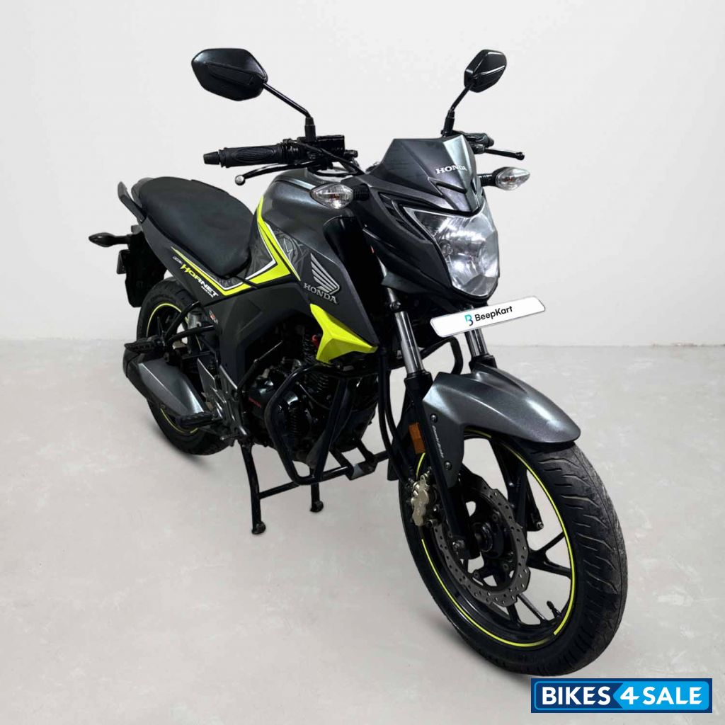 Honda CB Hornet 160R