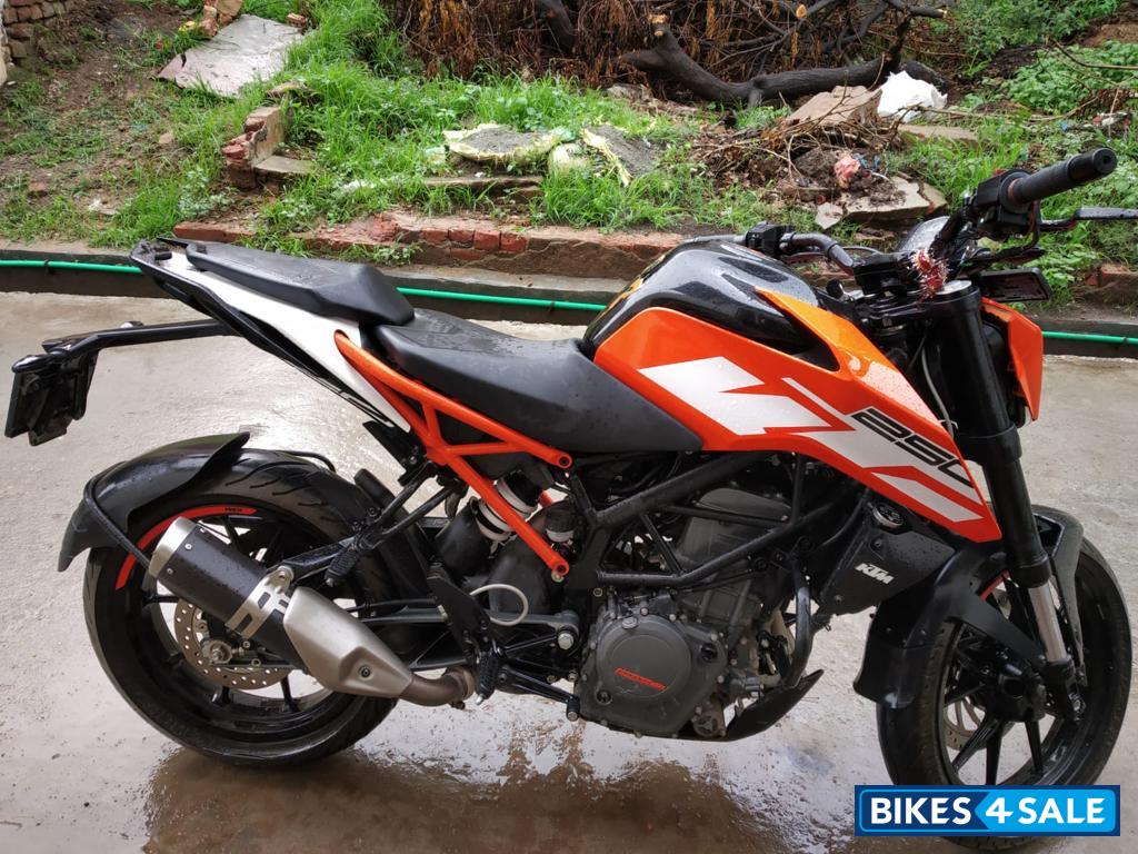 KTM Duke 250