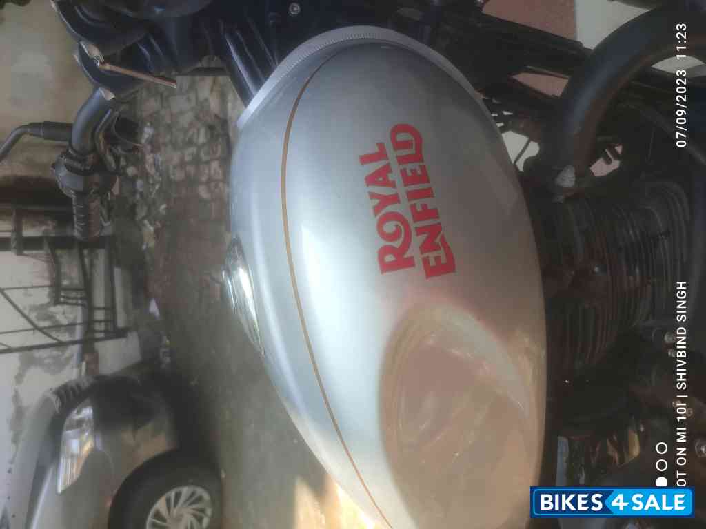 Royal Enfield Hunter 350 Retro