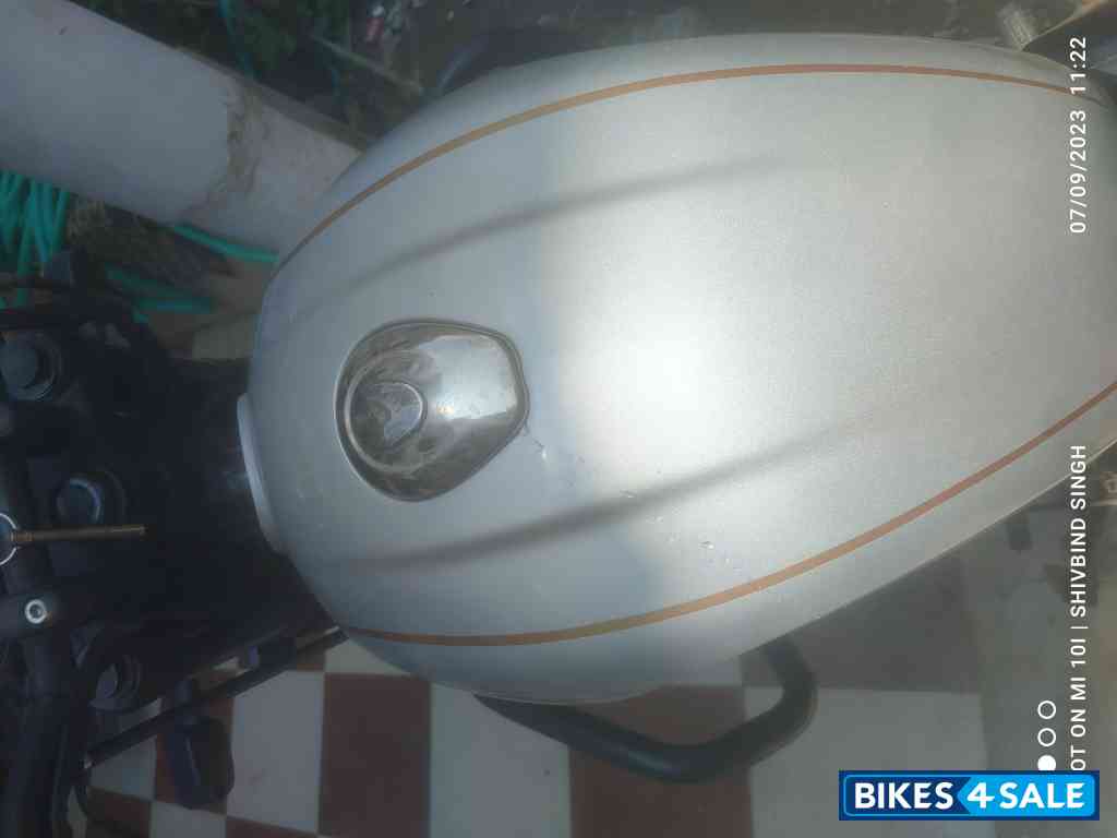 Royal Enfield Hunter 350 Retro