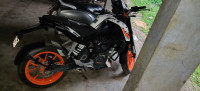 KTM Duke 200