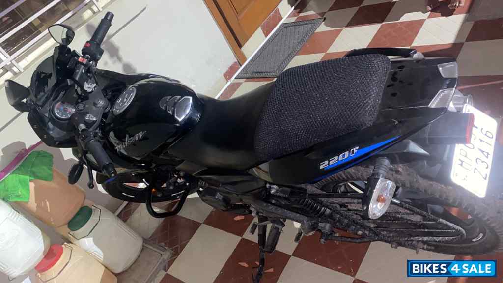 Black & Blue Bajaj Pulsar 220F BS6
