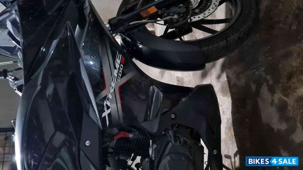 Panther Black Hero Xtreme 200S BS6