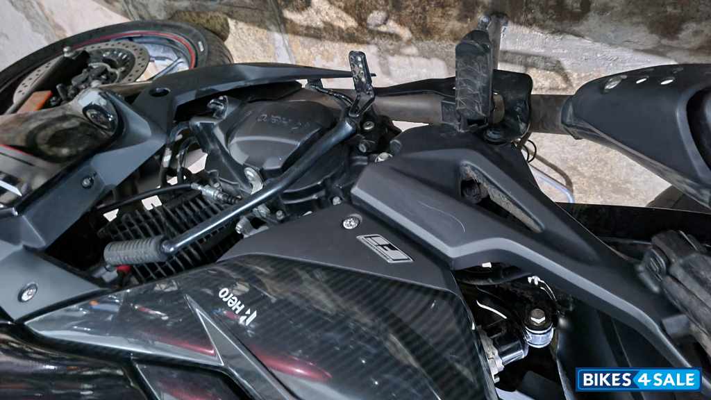 Panther Black Hero Xtreme 200S BS6