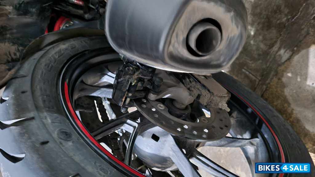 Panther Black Hero Xtreme 200S BS6