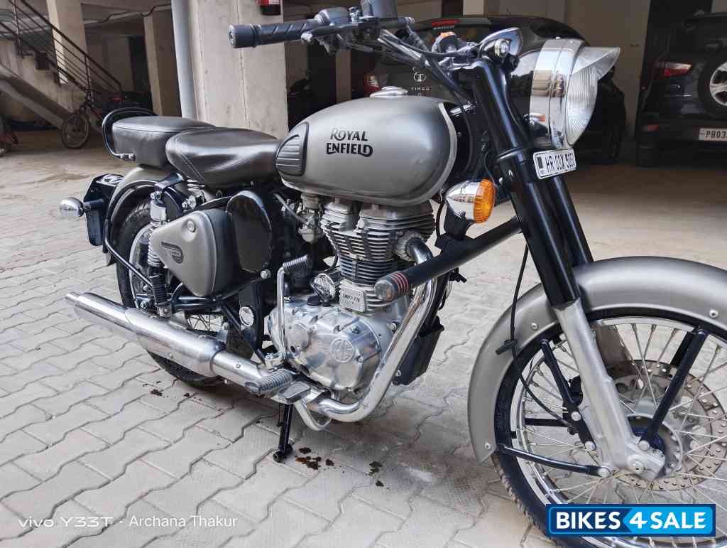 Royal Enfield Classic Gunmetal Grey