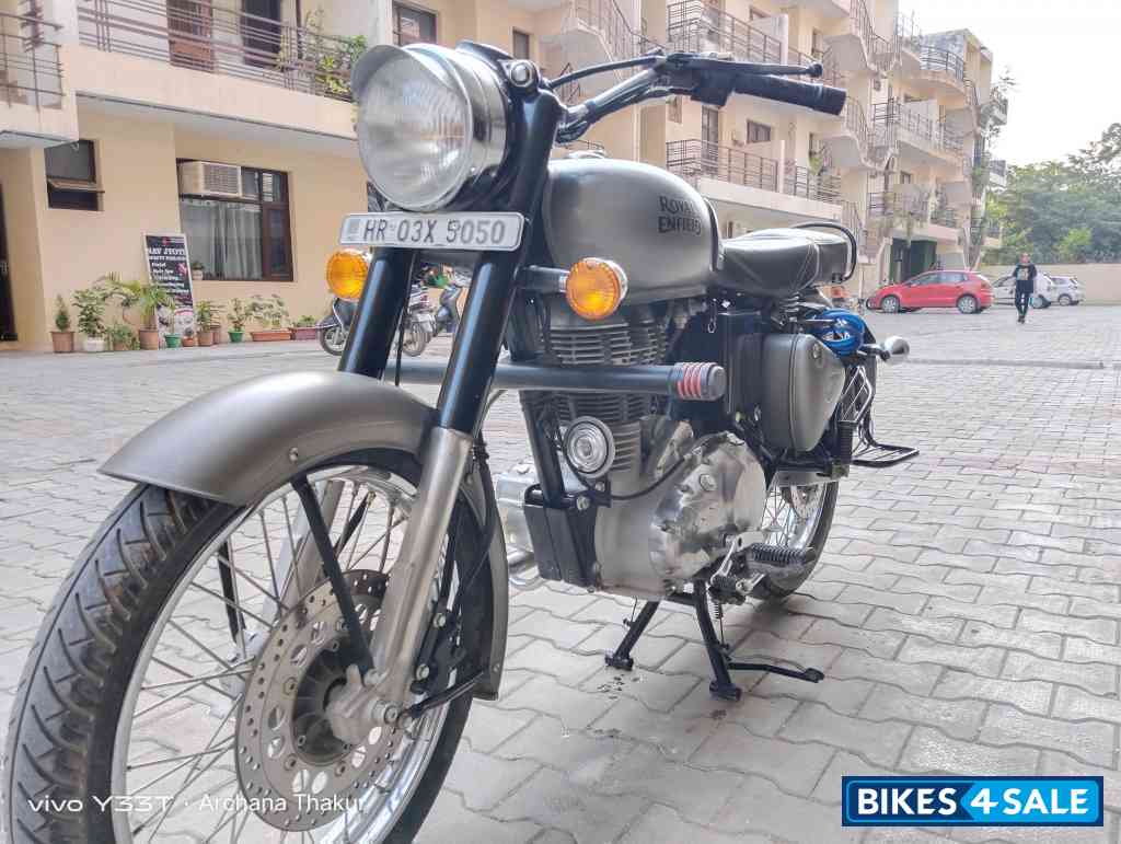 Royal Enfield Classic Gunmetal Grey