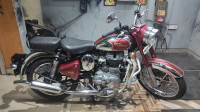 Royal Enfield Classic 500