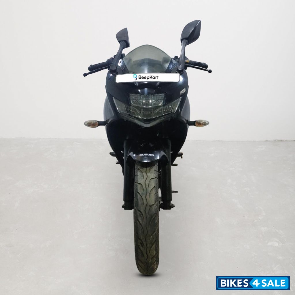 Suzuki Gixxer SF