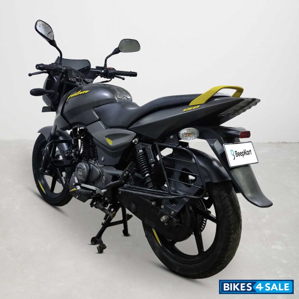 Bajaj Pulsar 150