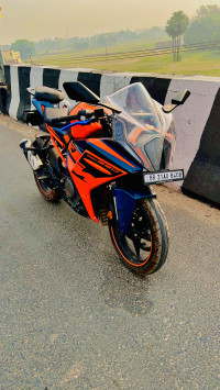 KTM RC 390 2022