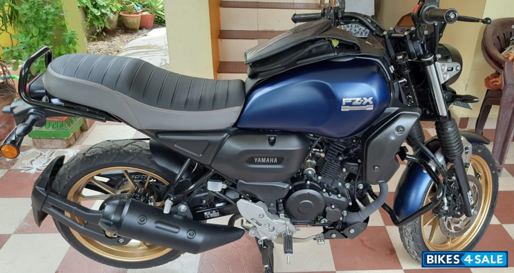 Yamaha FZ-X