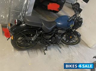 Blue Royal Enfield Meteor 350 Fireball