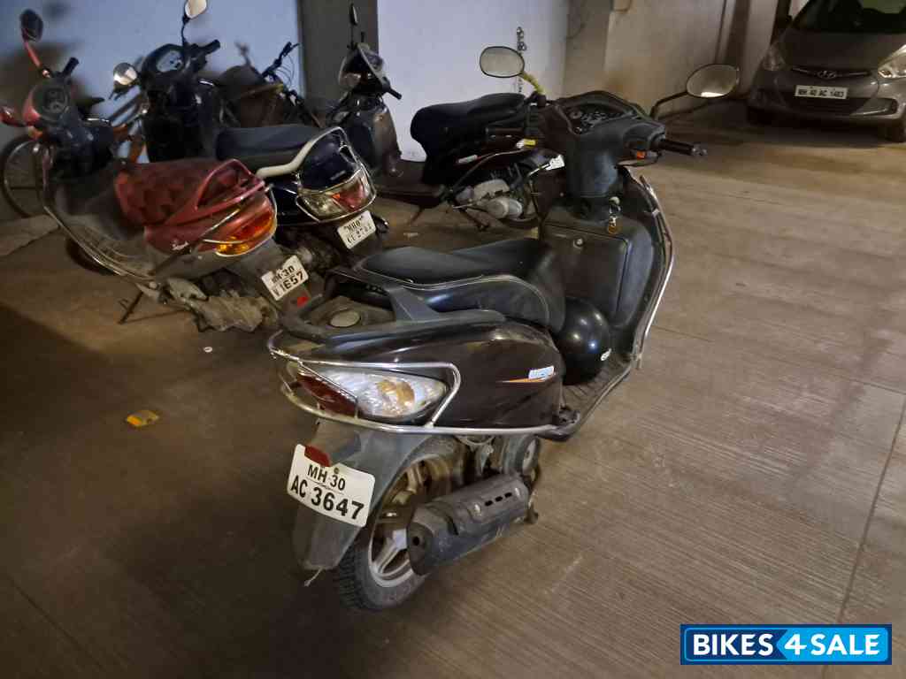 Brown TVS Wego Brown TVS Wego