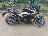 Black Bajaj Dominar 250 2022