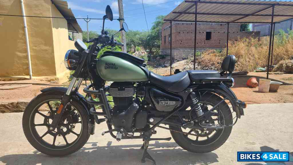 Matt Green Royal Enfield Meteor 350
