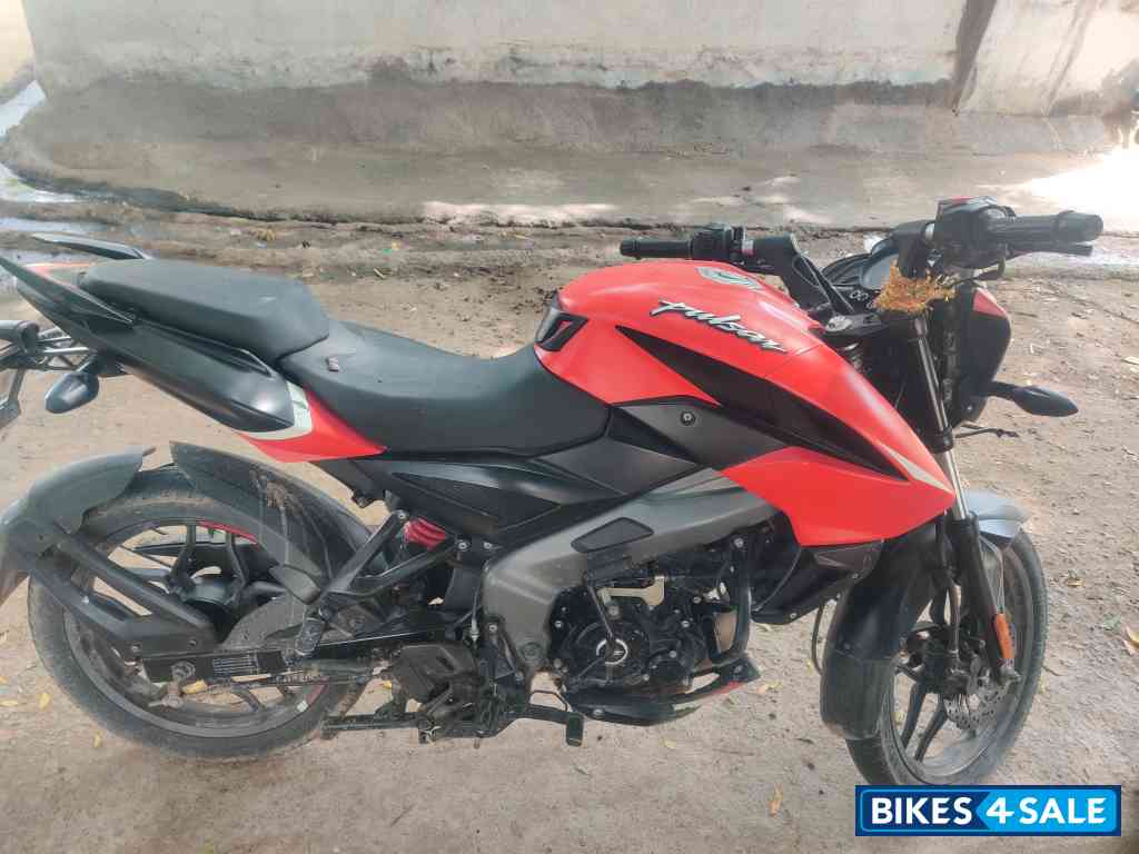 Bajaj Pulsar NS 125