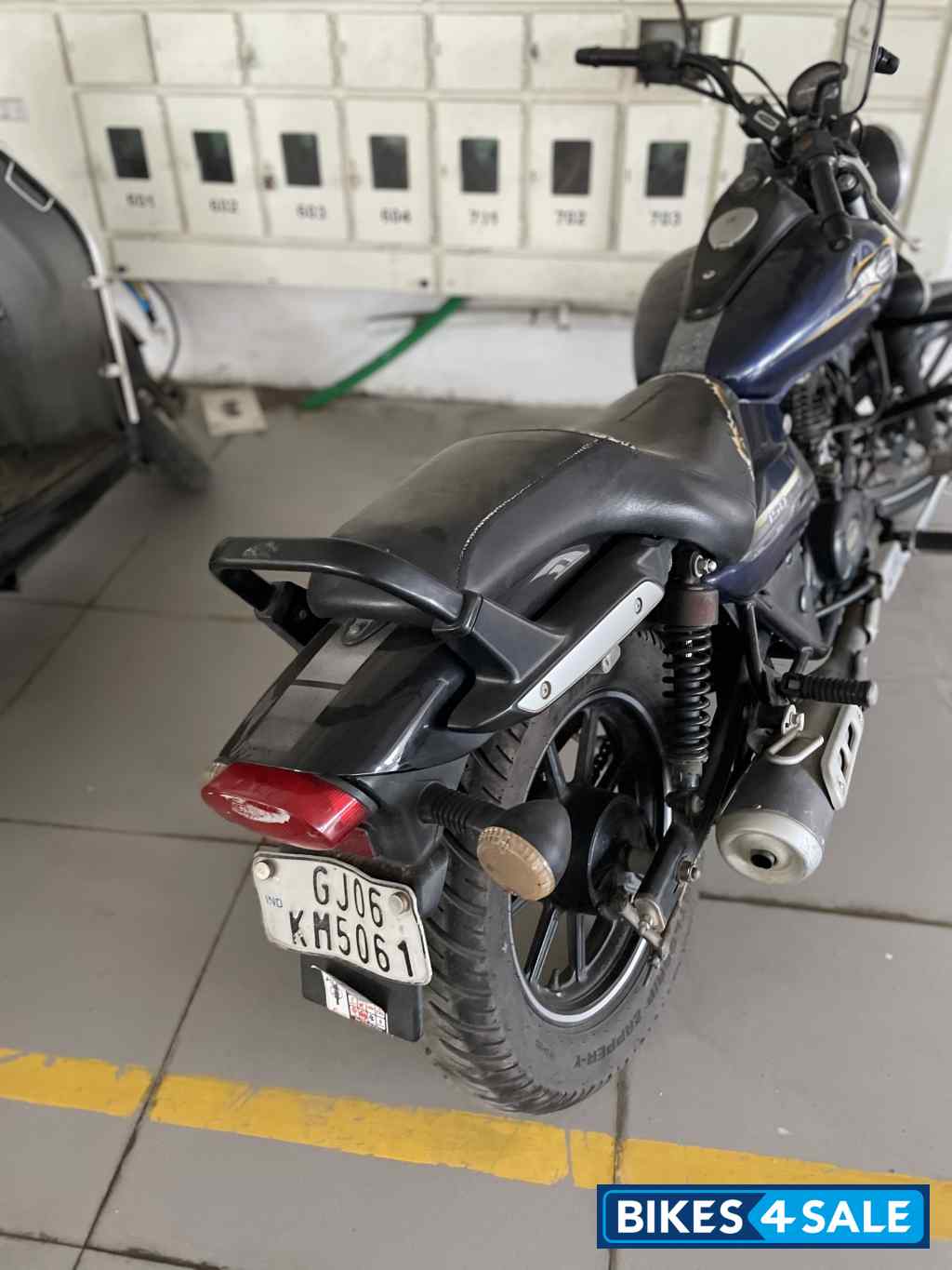 Bajaj Avenger Street 150