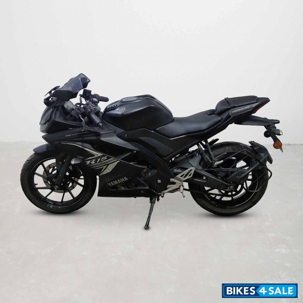 Yamaha YZF R15 V3