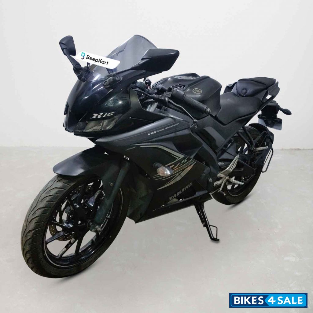 Yamaha YZF R15 V3